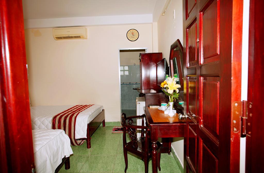 Sun Flower Hotel Nha Trang Buitenkant foto