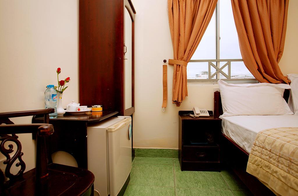 Sun Flower Hotel Nha Trang Buitenkant foto