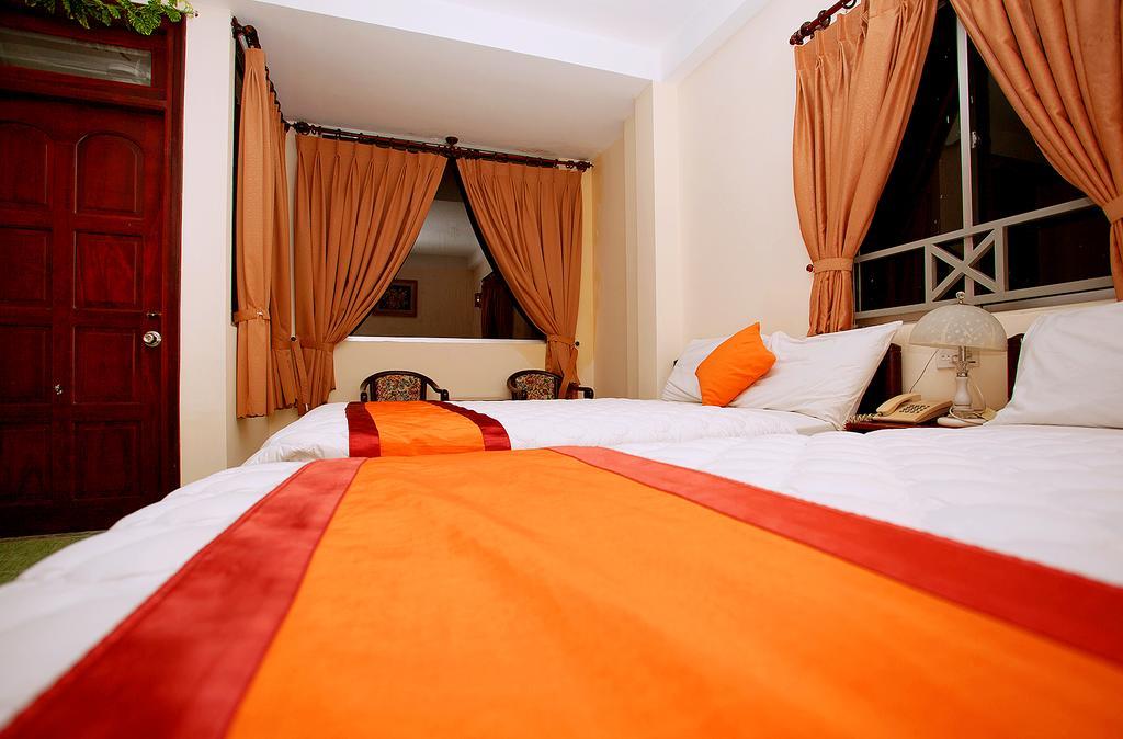 Sun Flower Hotel Nha Trang Buitenkant foto