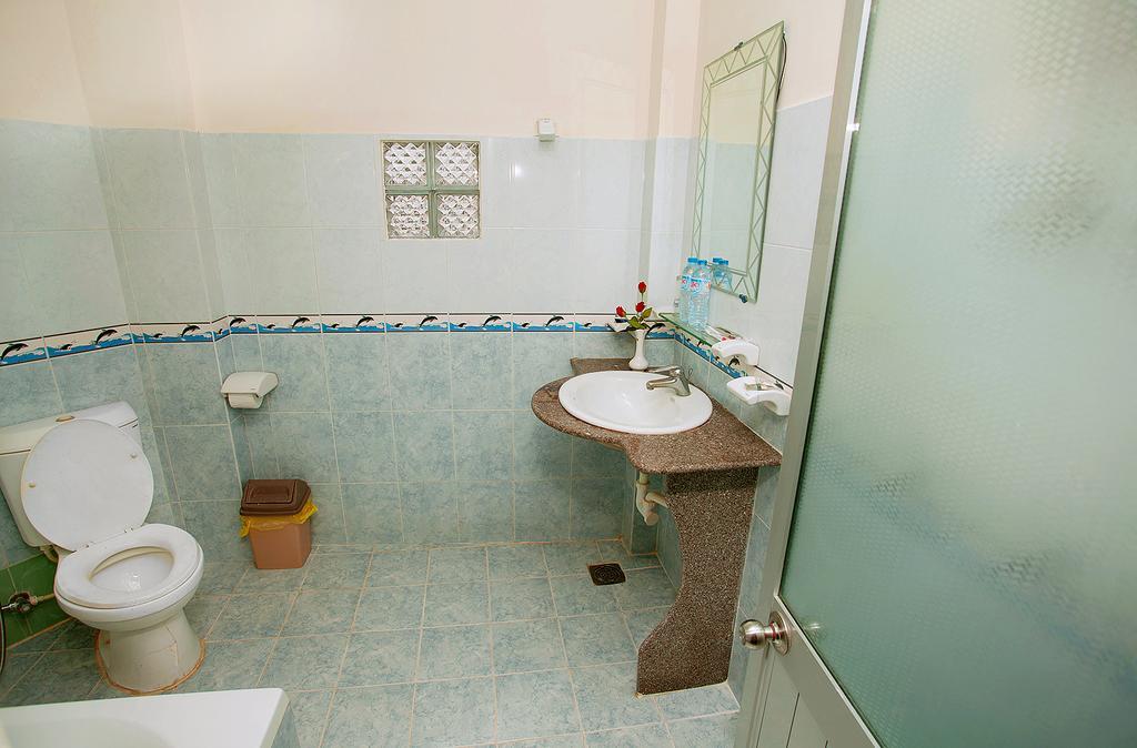 Sun Flower Hotel Nha Trang Buitenkant foto