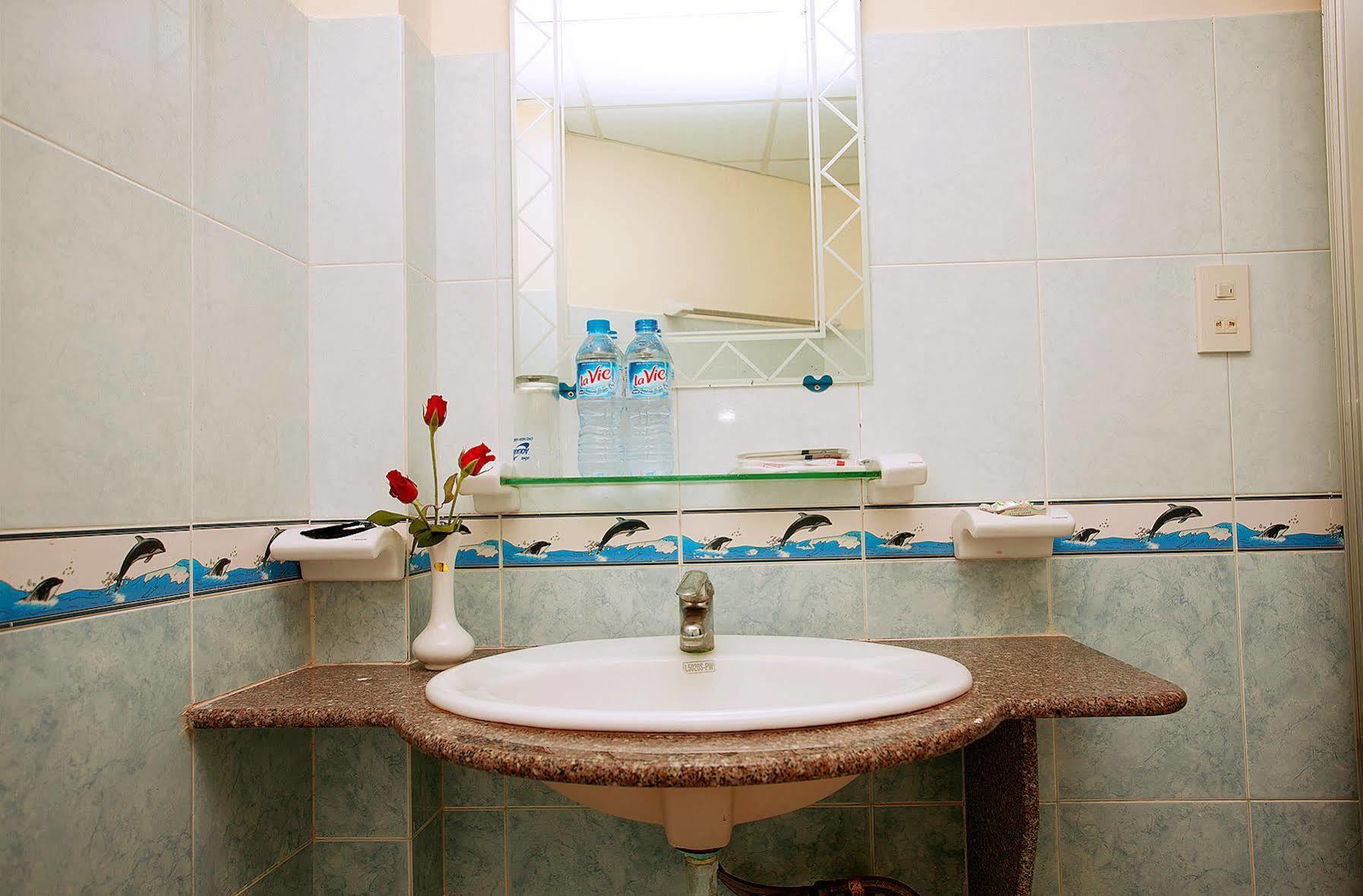 Sun Flower Hotel Nha Trang Buitenkant foto