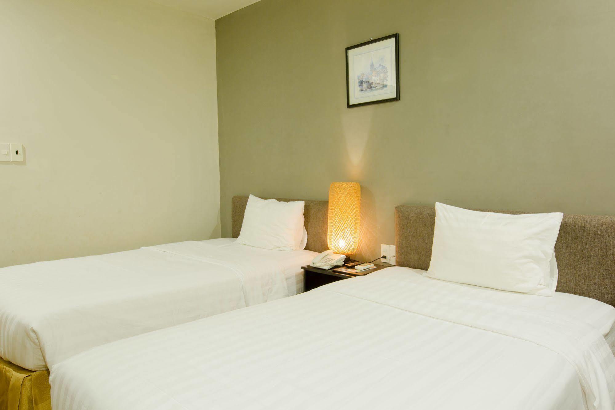 Sun Flower Hotel Nha Trang Buitenkant foto